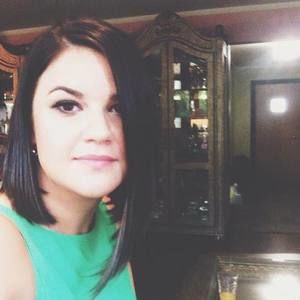 Meet your Posher, Raluca